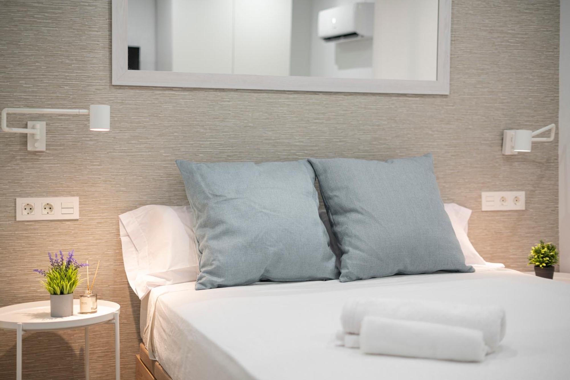 Estudio Deluxe En Jardines Del Triunfo - Granada Bagian luar foto