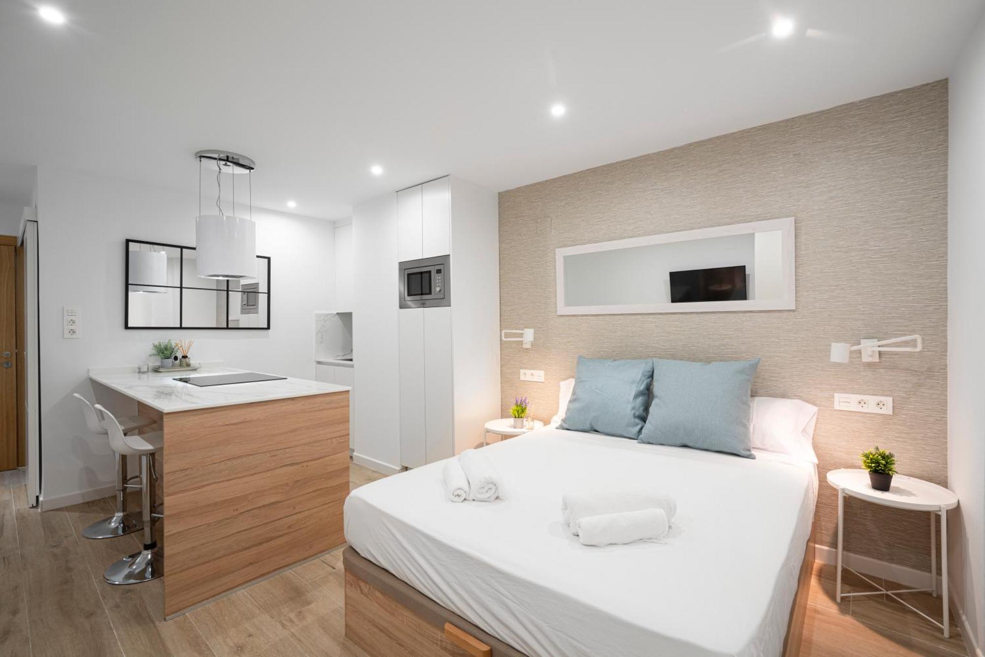 Estudio Deluxe En Jardines Del Triunfo - Granada Bagian luar foto