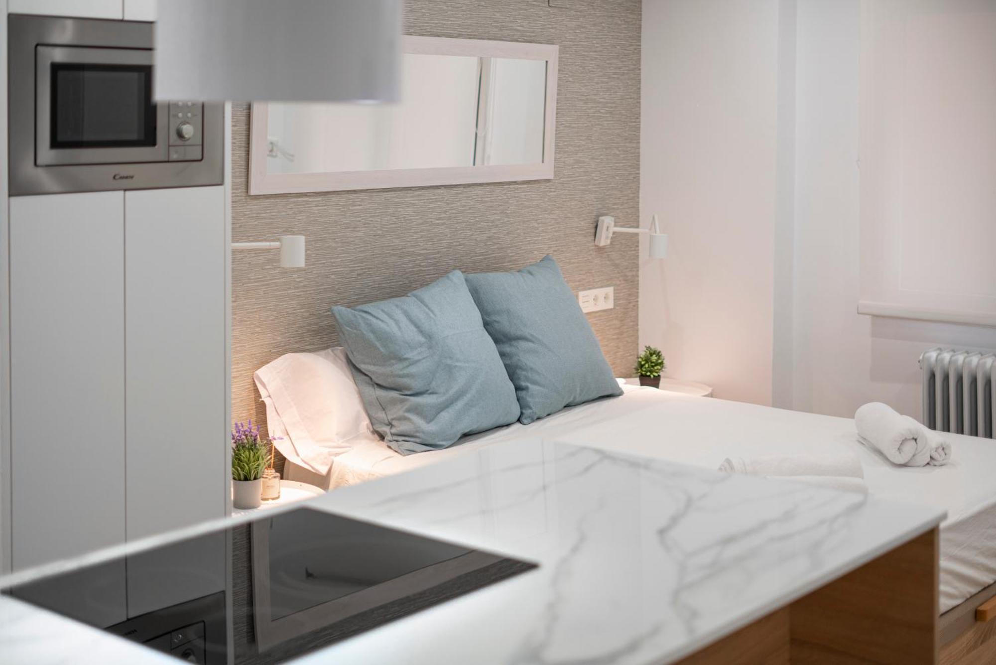 Estudio Deluxe En Jardines Del Triunfo - Granada Bagian luar foto